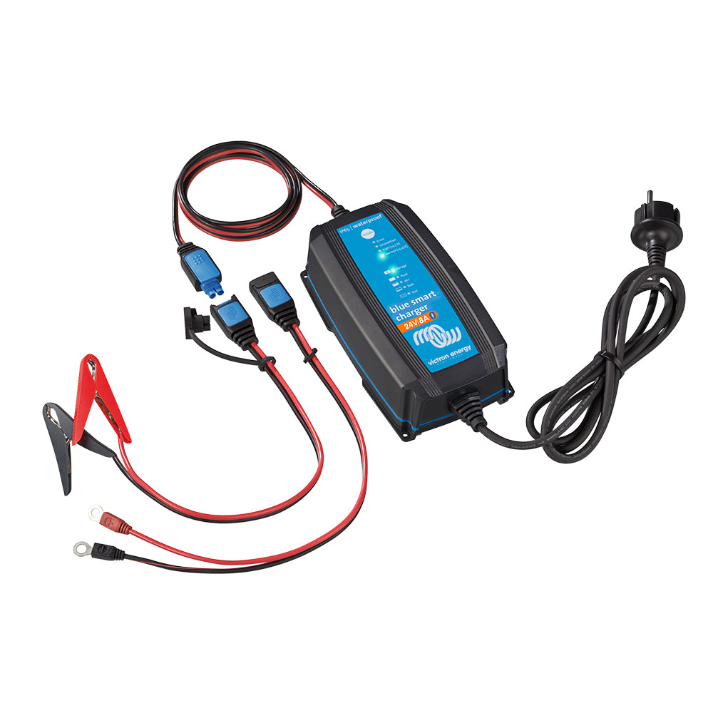 Victron BlueSmart IP65 Charger  24 VDC  8AMP UL1236 BPC240831104R